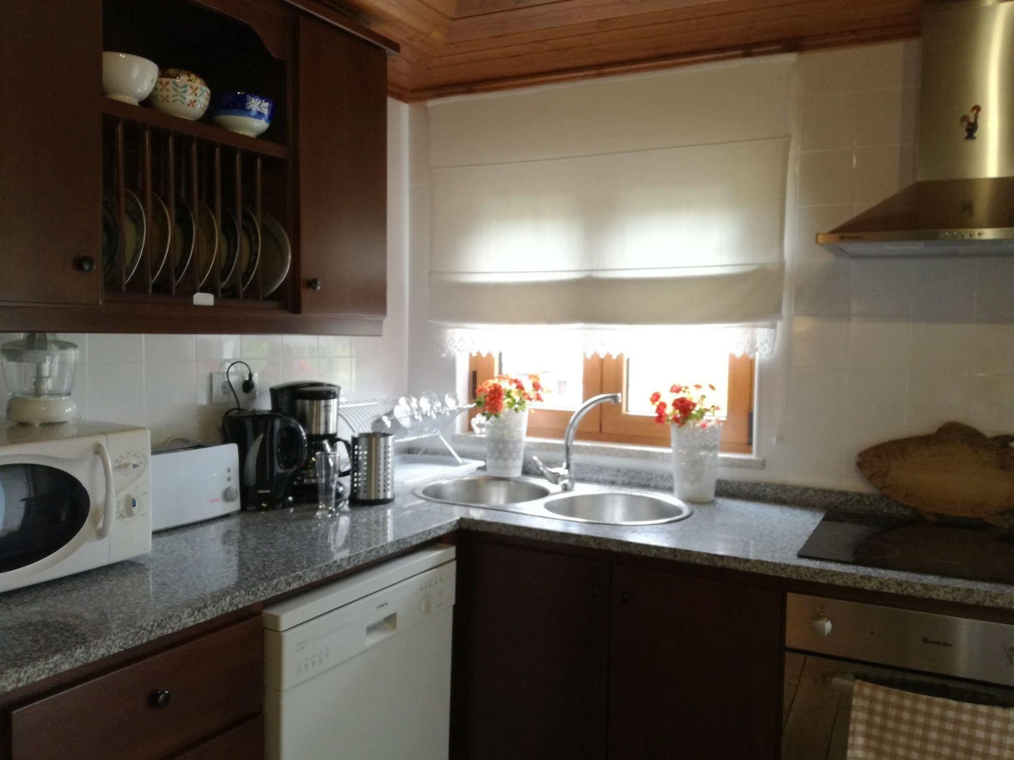 O Ze Ja Dormiu Aqui Villa Celeiros ภายนอก รูปภาพ